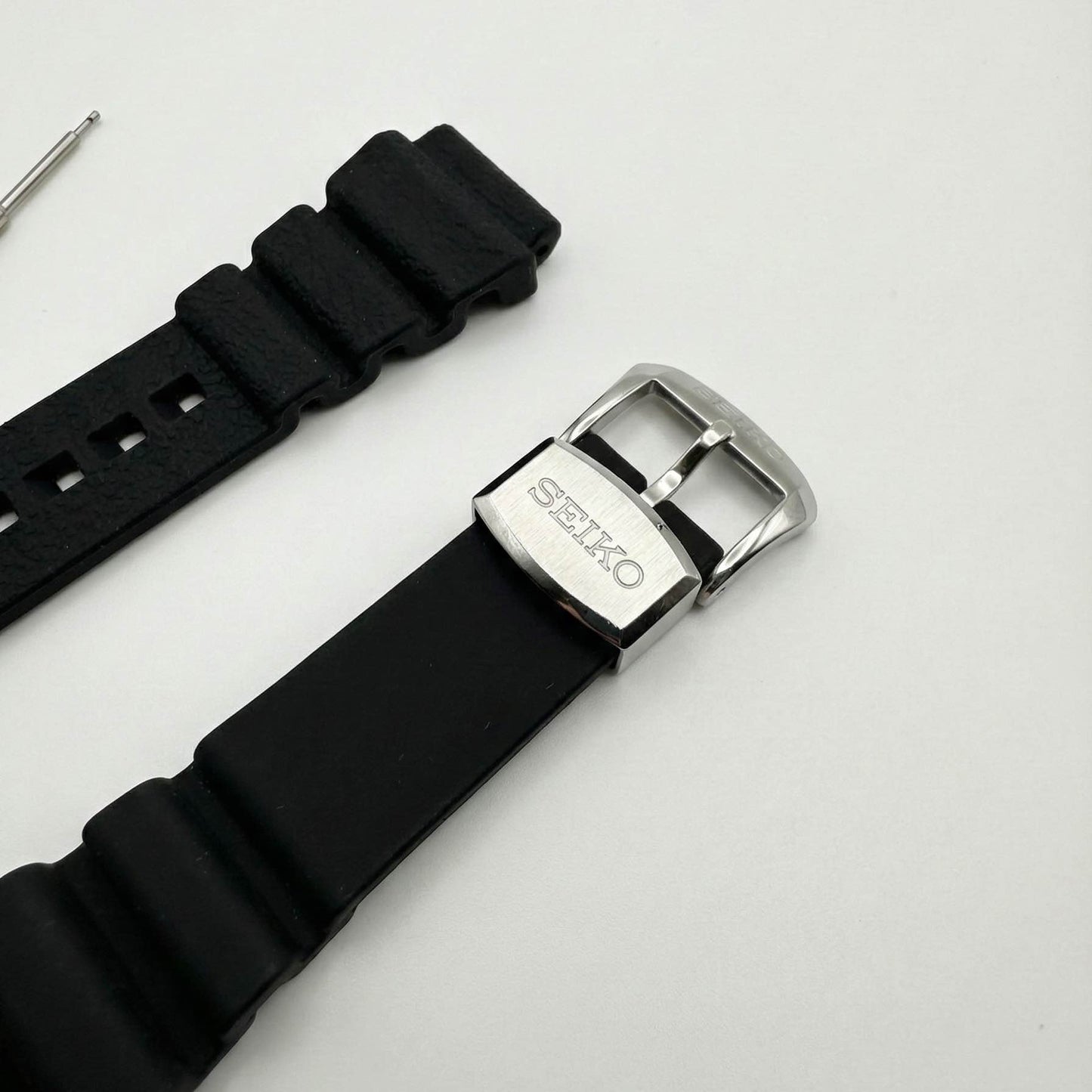 20mm Genuine Seiko Diver Strap | Black Rubber Wave Vent Band for Prospex / SKX